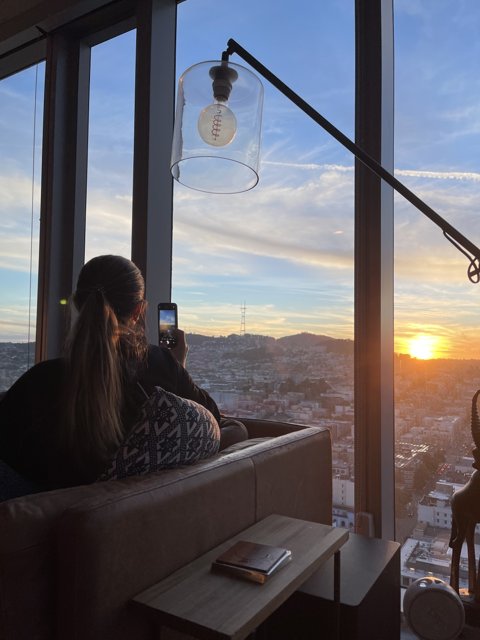 Captivating San Francisco Sunset View