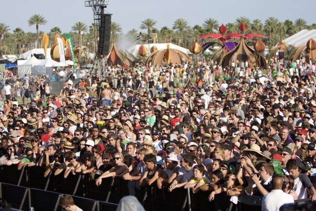 Coachella Music Festival Draws Crowds