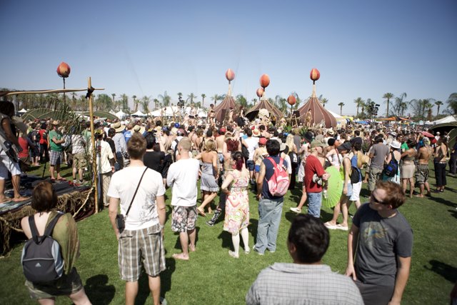 Balloons and Beats at Coachella