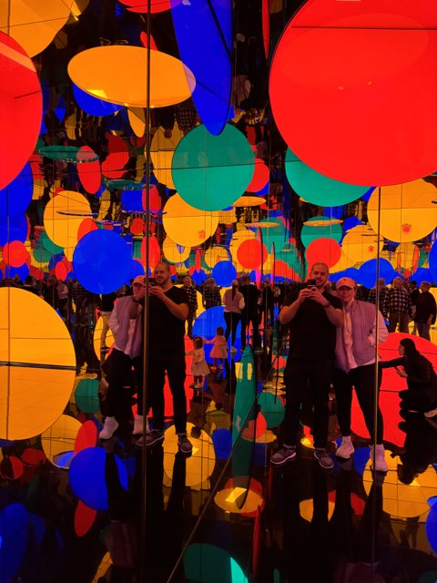 Kusama's Kaleidoscope: An Artistic Soirée in San Francisco