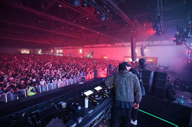 DJ Commands Massive Crowd at Wobbleland 2026