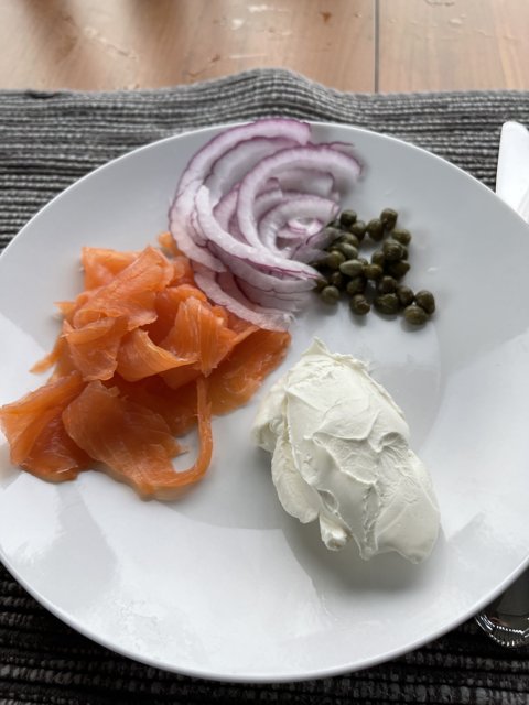 Smoked Salmon and Cream Cheese Delight