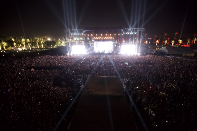 Bright Lights and a Booming Crowd at Coachella