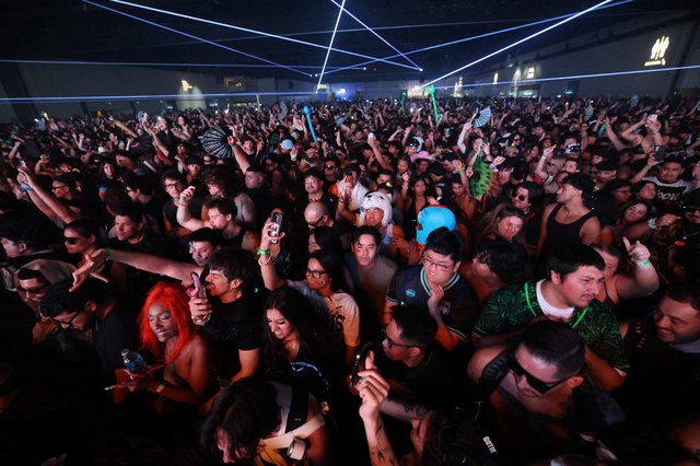 Massive Crowd Surges at Wobbleland 2026 Festival
