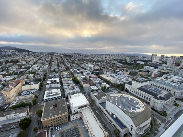 The Metropolitan Cityscape of San Francisco