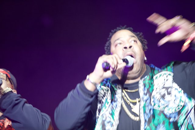 Busta Rhymes Rocks the Stage with His Solo Performance