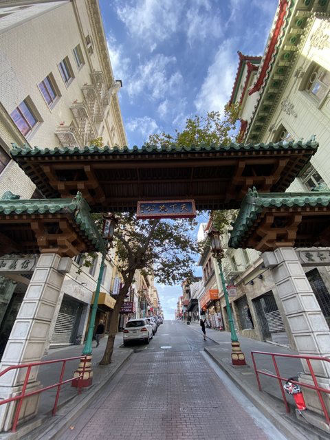 The Majestic Chinese Gate in San Francisco