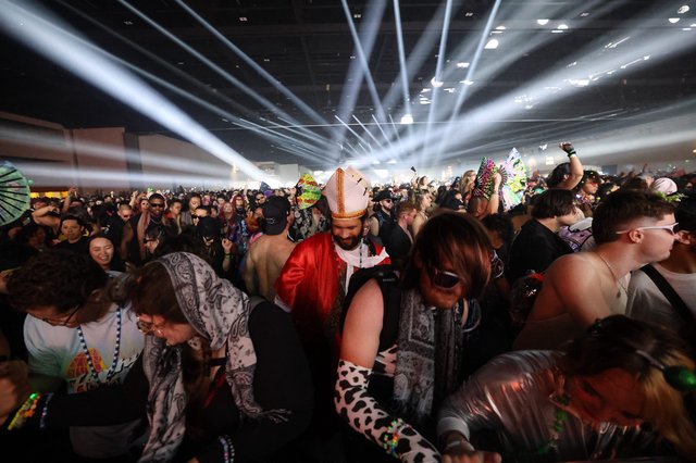 Euphoric Crowd Surges at Wobbleland 2026 Rave