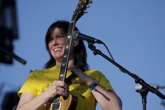 Kim Deal Shreds the Stage at Coachella