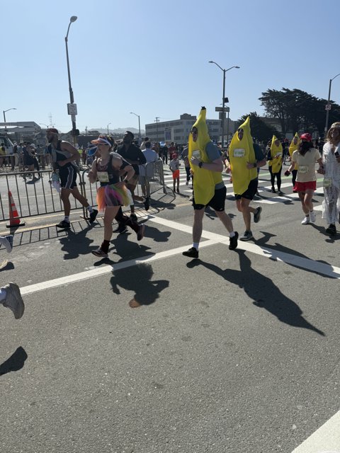 Colorful Race Day at the Golden Gate