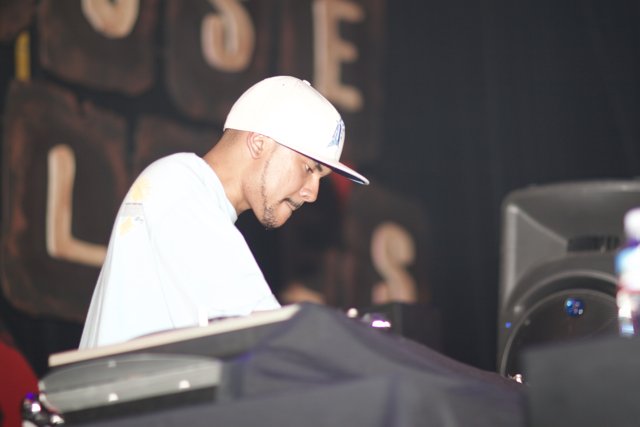 DJ Craze Spins it Up in a White Hat