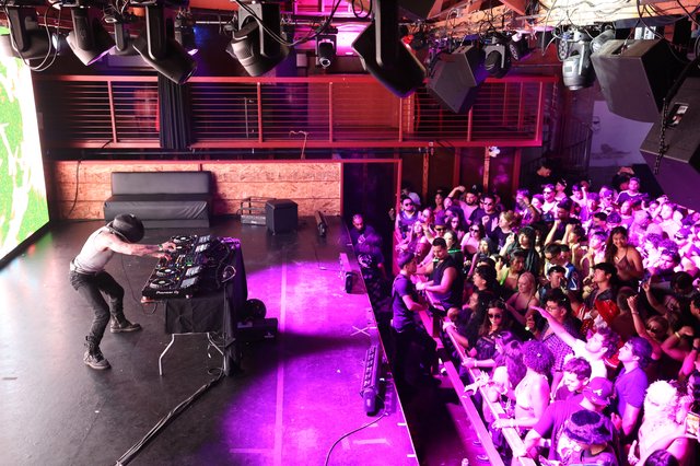 DJ Commands the Stage at Wobbleland 2026