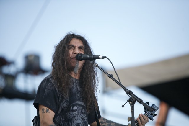 Tom Araya Rocks Big Four Festival with his Guitar and Voice