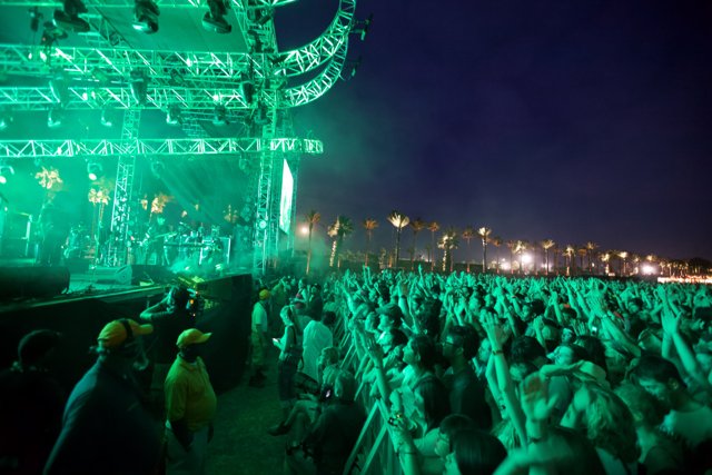 Green Lights and Roaring Crowd at Coachella 2011