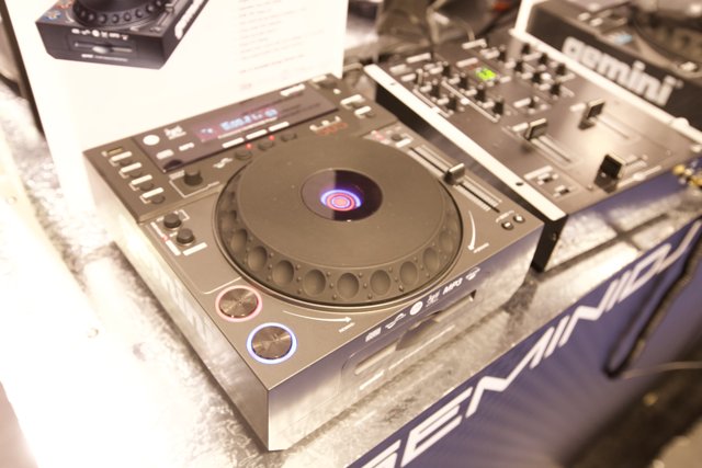 Cutting-edge DJ Mixer Takes Center Stage at 2009 NAMM Trade Show