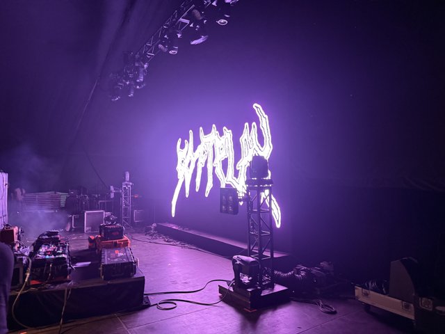 Illuminated Vibes on Stage