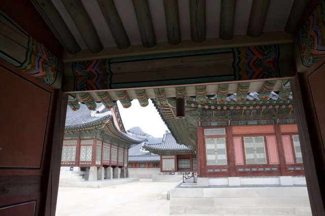 The Majestic View: Korean Architecture