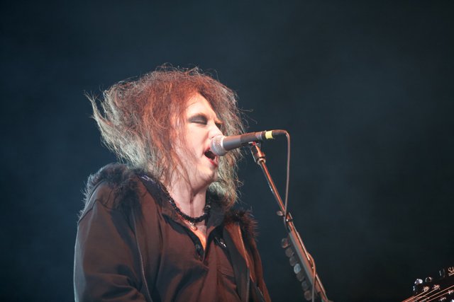The Cure Rocks Out in London