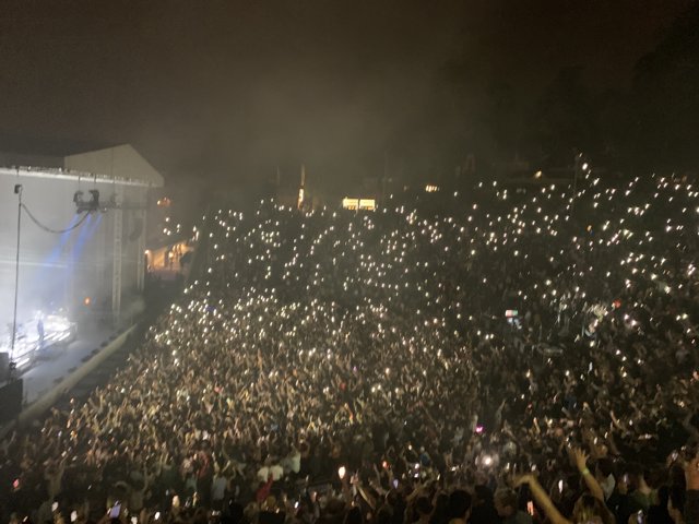 Lights Up at The Greek
