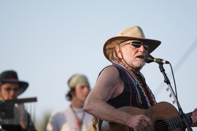 Willie Nelson's Electrifying Performance at Coachella Music Festival