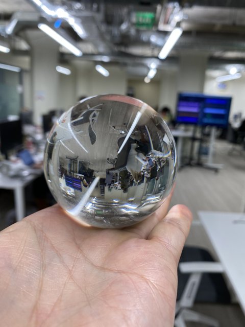 Clear Sphere