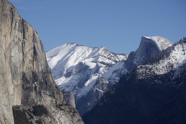 Yosemite Valley Winter Majesty with Snow-Capped Peaks