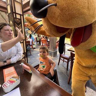 A Magical High-Five at Aulani