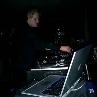 Laptop DJ