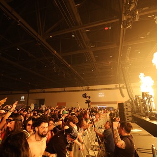 Fire Pyrotechnics Ignite Crowd at Wobbleland 2026
