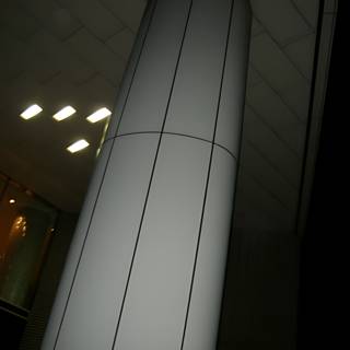 Illuminated Pillar at 大阪市役所