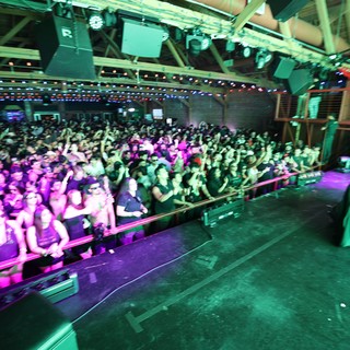 Massive Crowd Electrified at Wobbleland 2026 Festival