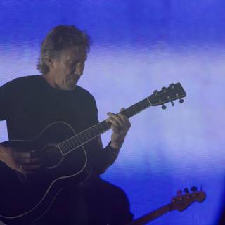 Roger Waters Rocks Coachella with Acoustic Guitar