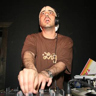 DJ Eric S Spins at Samurai 5 29