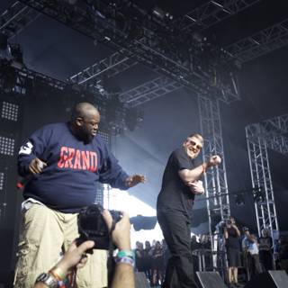 Killer Mike Rocks the Crowd with His Mic
