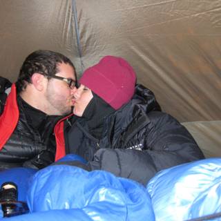 Cozy Kiss in the Tent