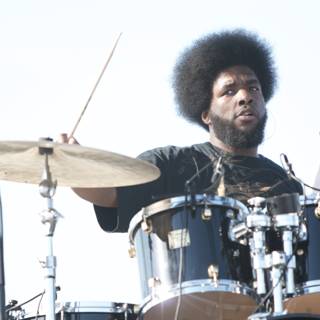 Grooving with the Beat: Questlove Playing Drums at Coachella 2007