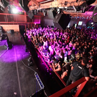 Packed Crowd Surges at Wobbleland 2026 Festival