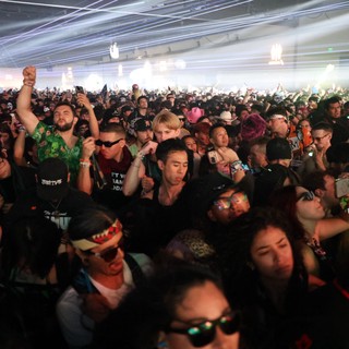 Massive EDM Crowd Surges at Wobbleland 2026