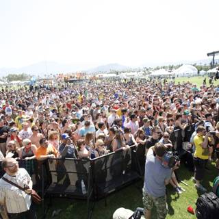 Roaring Crowd at 2008 Coachella Music Festival