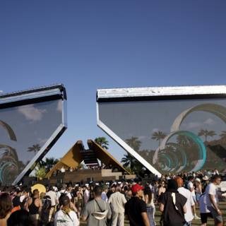 Energy and Euphoria: Coachella 2024 Amidst Iconic Stage Designs