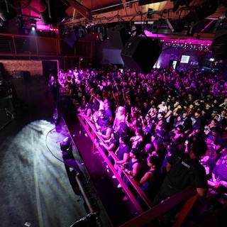 DJ Ignites Massive Crowd at Wobbleland 2026