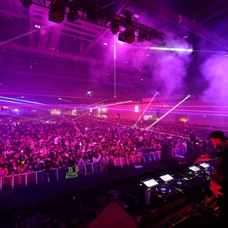 Massive Crowd Electrified by DJ at Wobbleland 2026