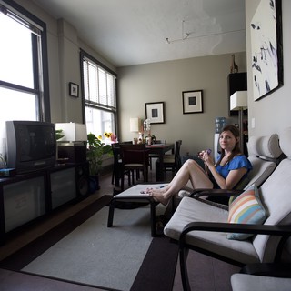 environmental-portrait-interior-wide-angle