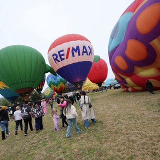 RE/MAX Balloon Soars at Sonoma County Hot Air Festival