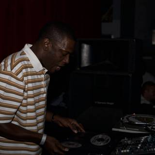 Kenny Ken on the Turntables