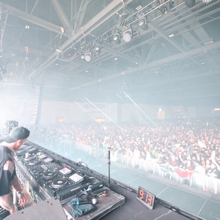 DJ Duo Commands Massive Crowd at Wobbleland 2026