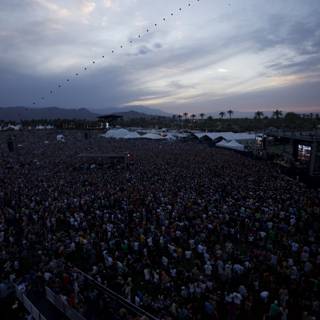 Coachella 2010: A Sea of Fans