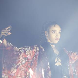 On Stage in Red: FKA Twigs' Solo Performance