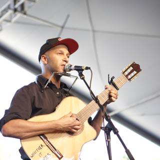 Tom Morello rocks Coachella with his guitar and voice