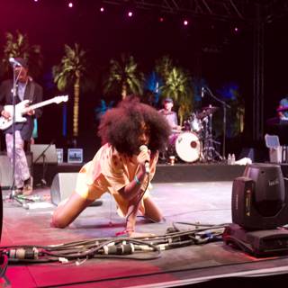 Solange Rocks the Stage with Guitar at Coachella 2014